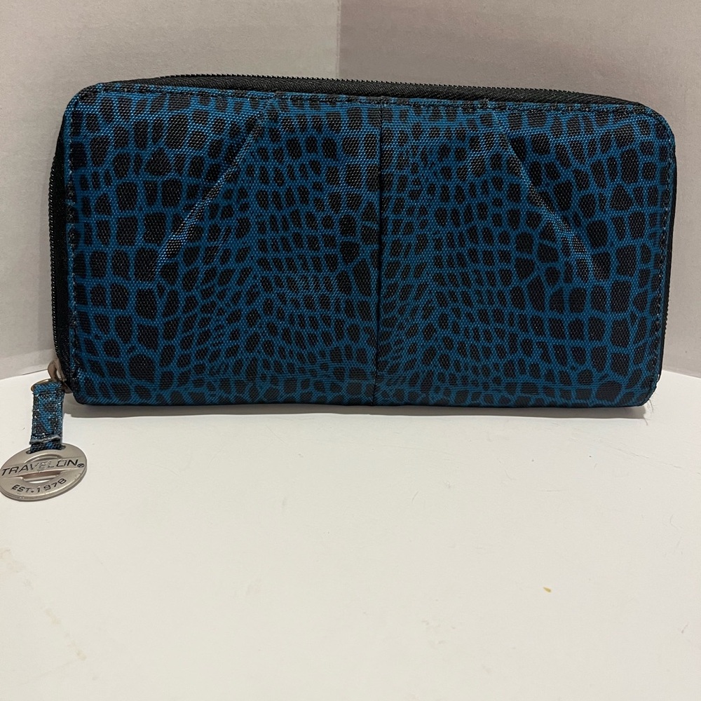 Travelon Blue and Black Patterned Travel Wallet